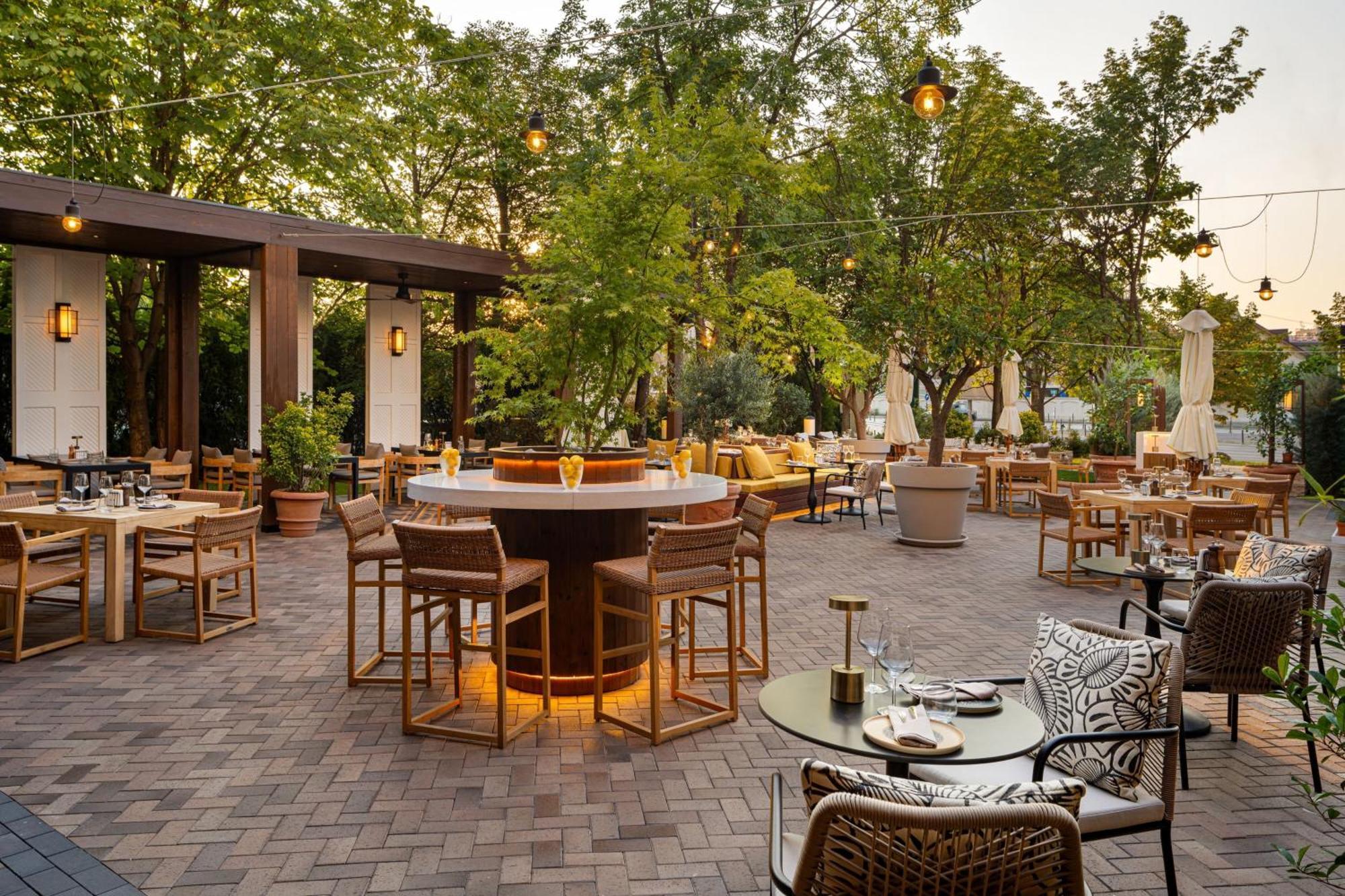 Hotel Jw Marriott Grand Bucarest