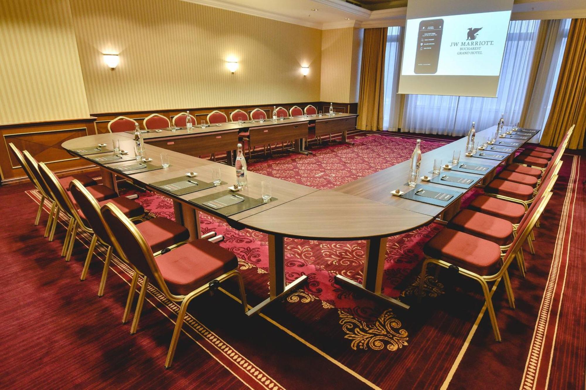 Jw Marriott Grand Hotel 5*